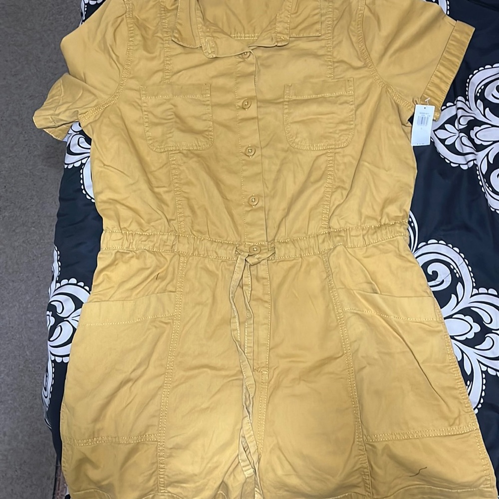 Old navy mustard yellow short jumper